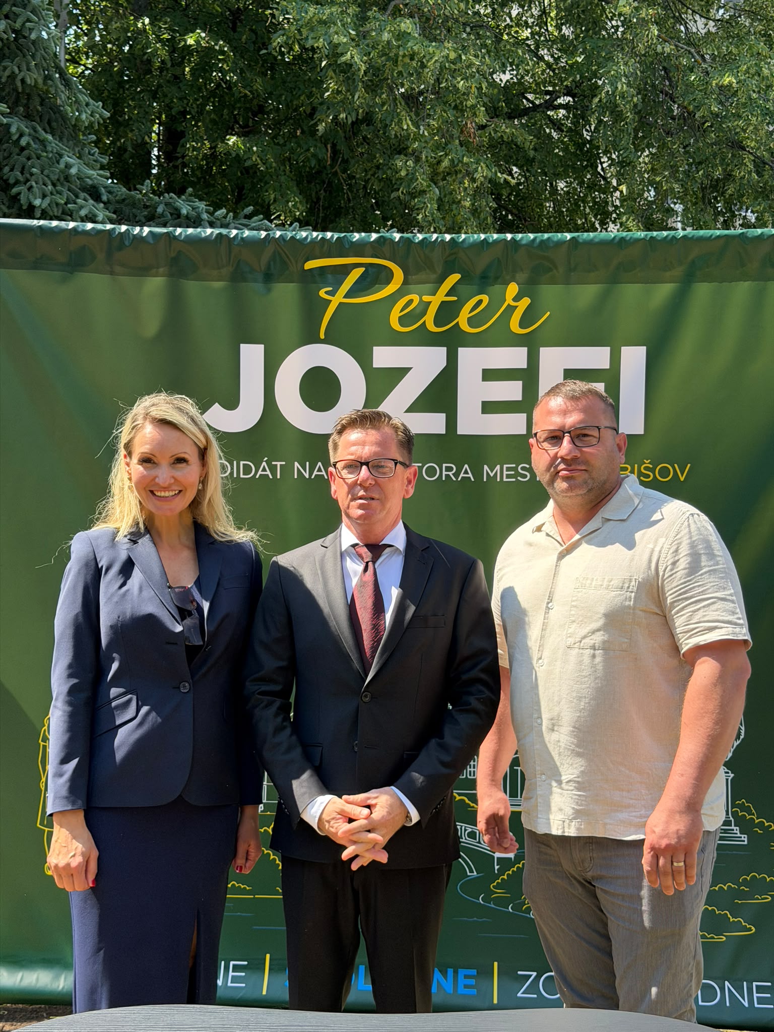 Trebišov potrebuje nový impulz! Podporujeme Petra Jozefyho na post primátora
